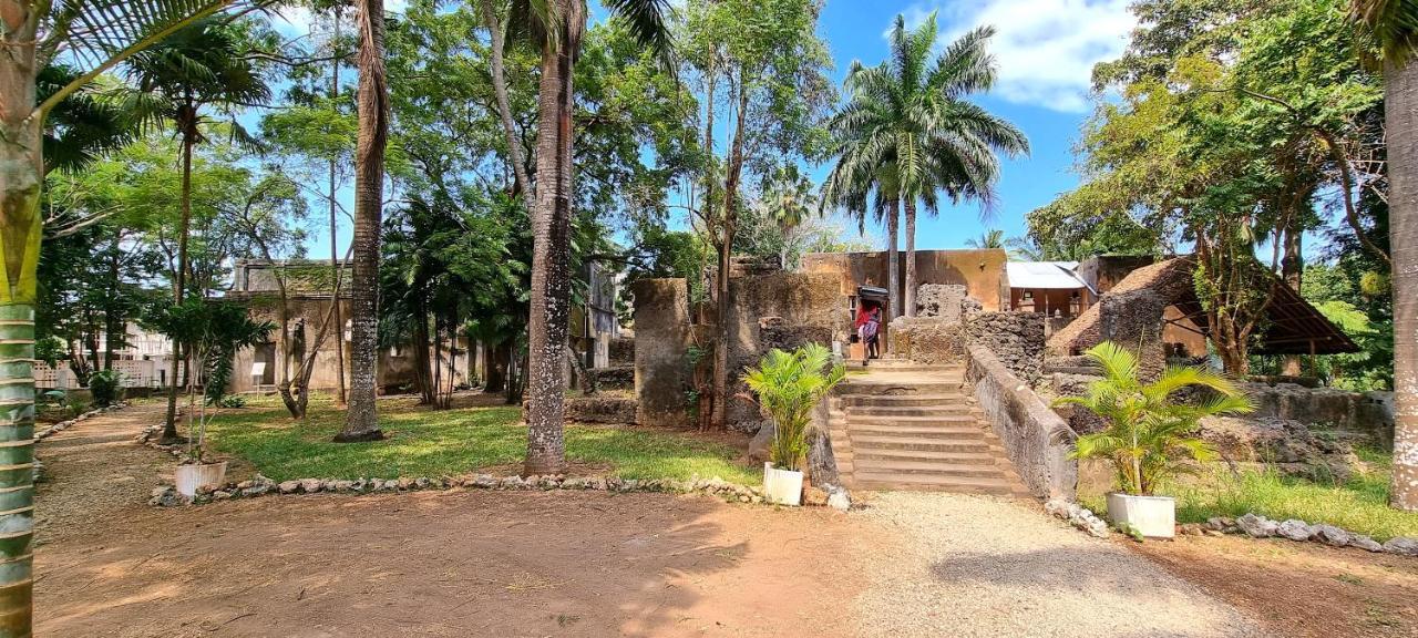 Mbweni Ruins & Gardens Previously Jungle Paradise Zanzibar Bagian luar foto