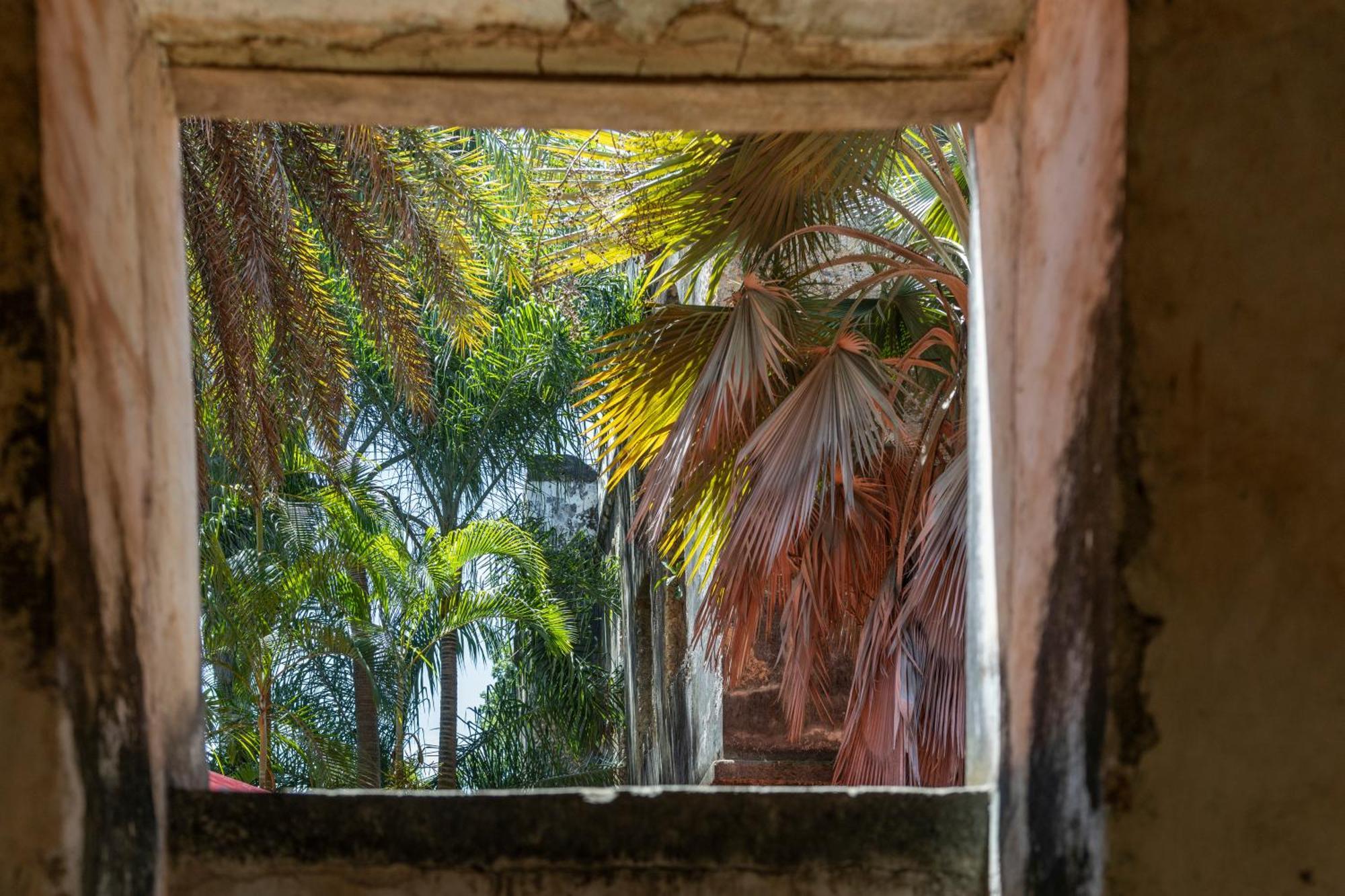 Mbweni Ruins & Gardens Previously Jungle Paradise Zanzibar Bagian luar foto