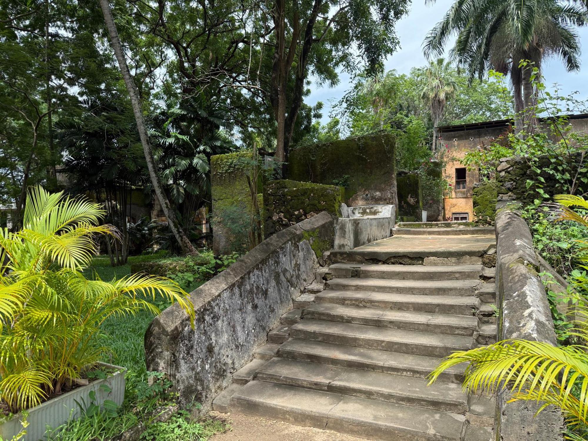 Mbweni Ruins & Gardens Previously Jungle Paradise Zanzibar Bagian luar foto